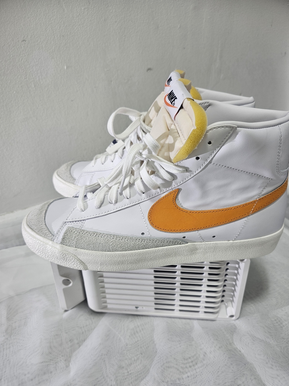 Nike Men's High-Top Sneakers White with Orange Swoosh